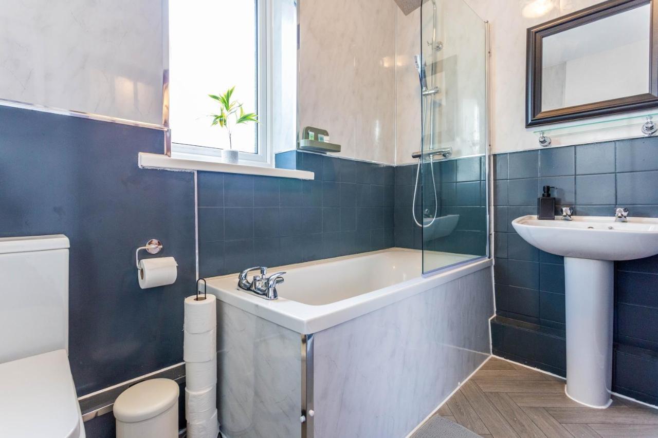 New Large 2 Bed Entire Apartment Near Newcastle Upon Tyne With Free Parking Eksteriør bilde